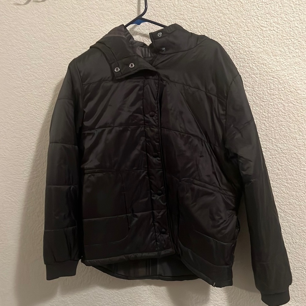 VOLCOM Puffer Jacket with hood